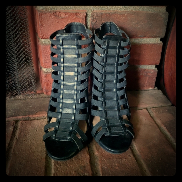 JustFab Shoes - Black High hills "Just Fab"